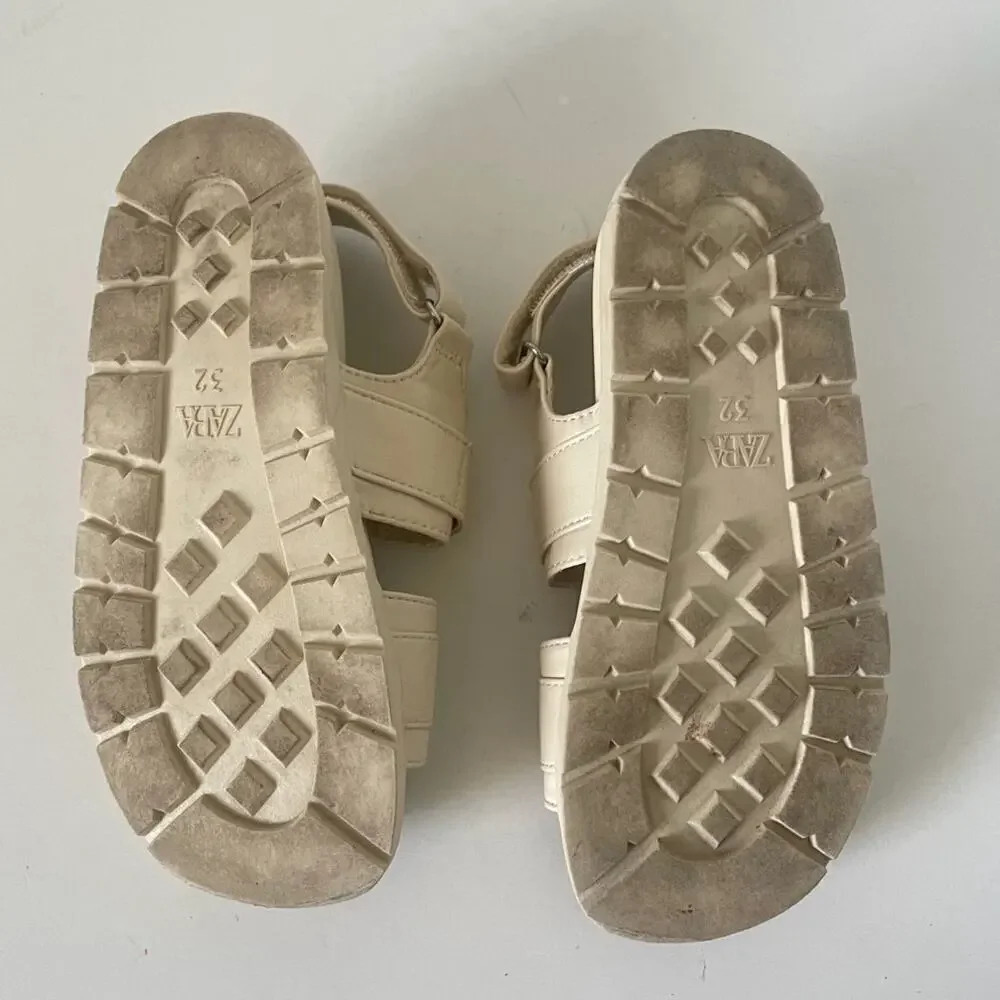 Zara Kids Cream Bejeweled Double Strap Velcro Slip On Sandals • Size 1 🗣